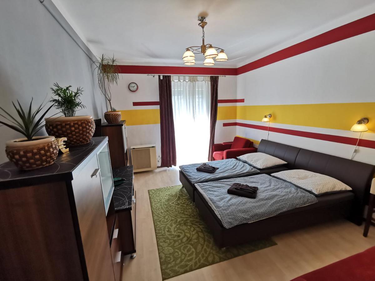 Smart Business Apartman Miskolc Exterior foto