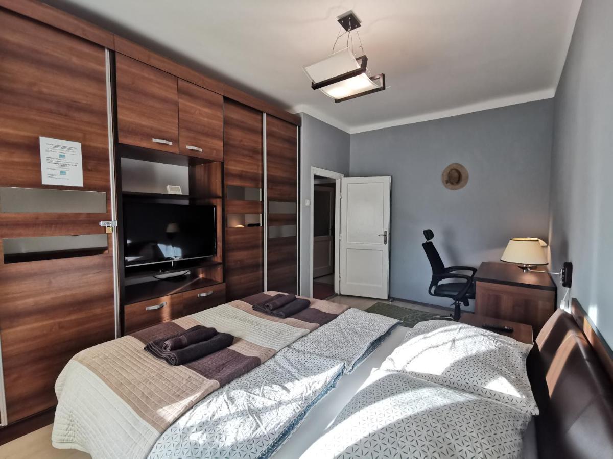 Smart Business Apartman Miskolc Exterior foto
